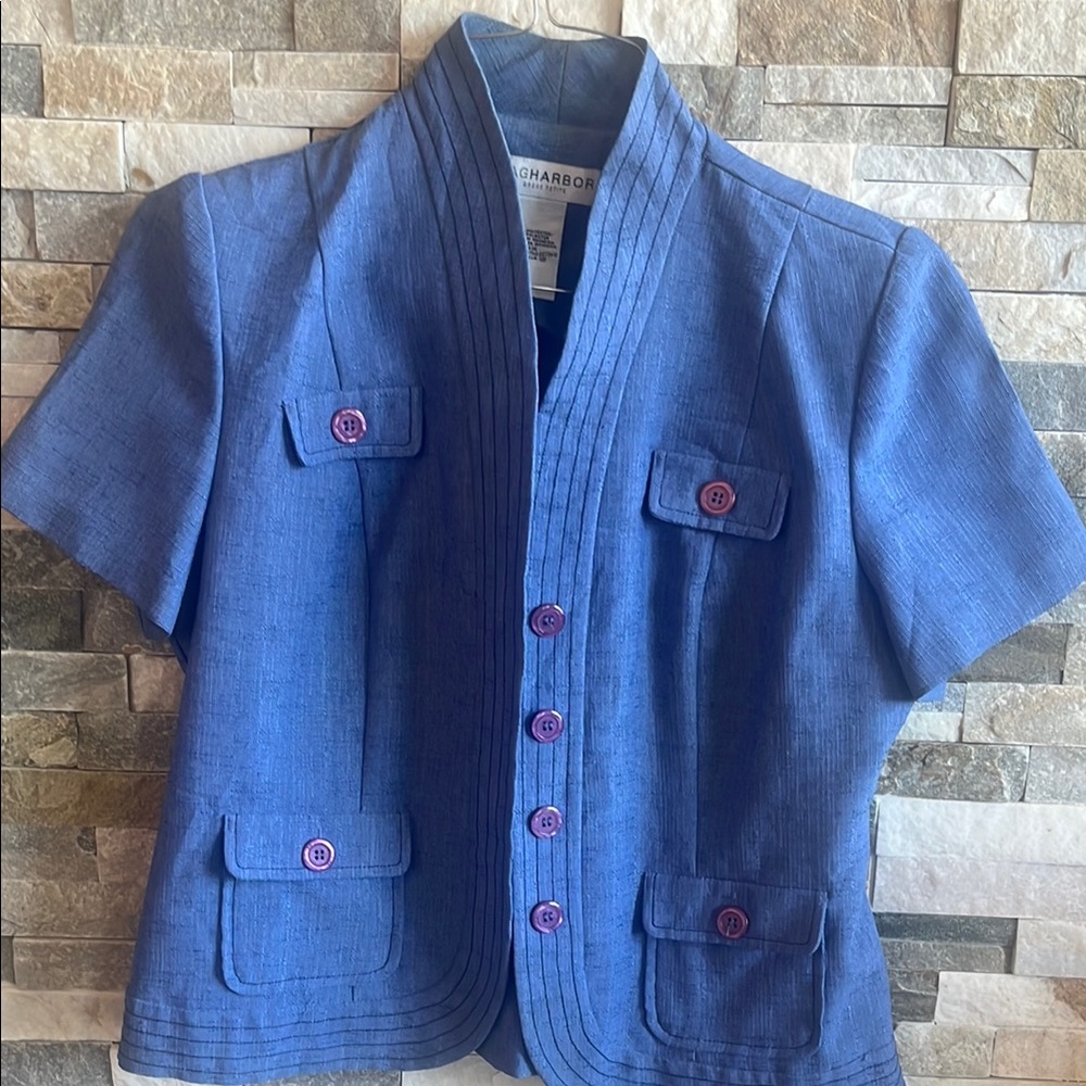 Sagharbor Blue Short Sleeve Jacket with Pink Buttons